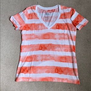 NWOT Gap tie dye v-neck t-shirt. Brand new.